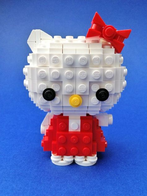 Hello Kitty- Creations for Charity | by car_mp Lego Hello Kitty Tutorial, Lego Hello Kitty, Lego Person, Hello Kitty Lego, Hello Kitty House, Hello Kitty Crafts, Miss Kitty, Hello Kit, Hello Kitty Backgrounds