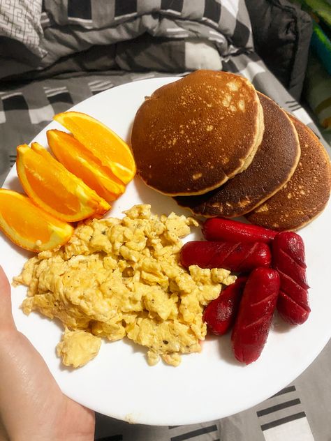 Pancake, scrambled egg, sausage and orange Egg Sausage, Blur Photography, No Egg Pancakes, Midnight Snack, Scrambled Egg, Post Workout Food, Egg Breakfast, Sausage Breakfast, Pancake Recipe