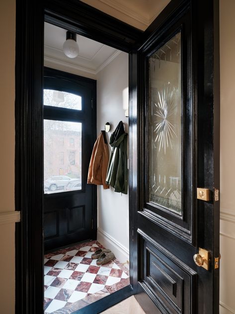 Step inside a Parisian-Inspired Brownstone in Brooklyn | Brownstone Boys Parisian Entryway, Brownstone Boys, Brownstone Interiors, New York Brownstone, Brooklyn Design, Parisian Architecture, Checkerboard Floor, Brooklyn Brownstone, Townhouse Designs