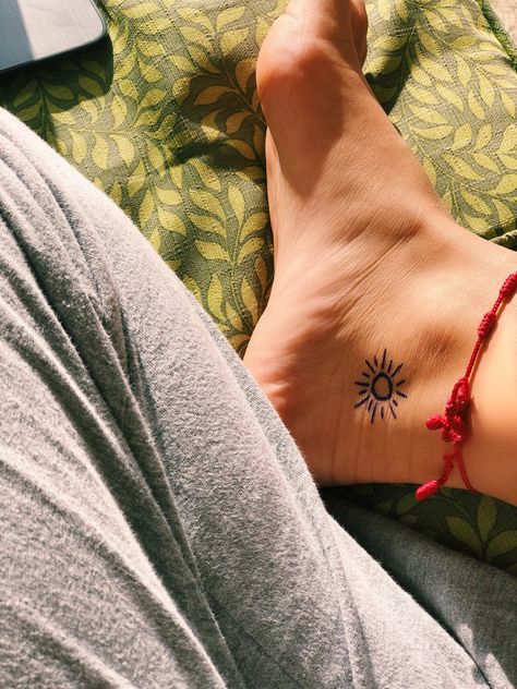 Walking On Sunshine Tattoo, Sunshine Tattoo, Walking On Sunshine, Sun Tattoos, Leaf Tattoos, Walk On, Maple Leaf Tattoo, Tatting, Hawaii