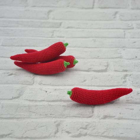 Pepper Crochet, Baby Sensory Toys, Crochet Fruit, Baby Soap, Fine Motor Skills Development, Hot Pepper, Baby Sensory, Toy Kitchen, Play Food