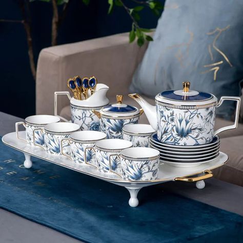 This beautiful 11 pieces set is complete with a coffee pot, sppons and dishes. These are amazingly crafted. These are 100% original straight from the factory. https://www.teasetbox.com/?wpam_id=16. These are the perfect set for anyone’s home. #tea #popular #foryoupage #teaset #unique #beautifulteaset طقم شاي, English Tea Set, Crockery Design, Blue And White Design, Perfect English, Porcelain Tea Set, Tea Sets Vintage, China Tea Sets, English Tea