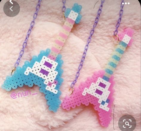 Illenium Perler, Melt Beads Patterns, Hamma Beads Ideas, Easy Perler Bead Patterns, Melty Bead Patterns, Pearl Beads Pattern, Easy Perler Beads Ideas, Fuse Bead Patterns, Hama Beads Design