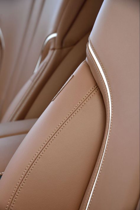 M6 Bmw, Car Interior Upholstery, Car Chair, Automotive Upholstery, Cmf Design, Custom Car Interior, Luxury Car Interior, Car Interior Design, Vw T6