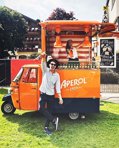 Piaggio Ape Bar, Food Truck Market, Shop On Wheels, Catering Van, Vegan Market, Food Vans, Slush Puppy, Coffee Van, Piaggio Ape