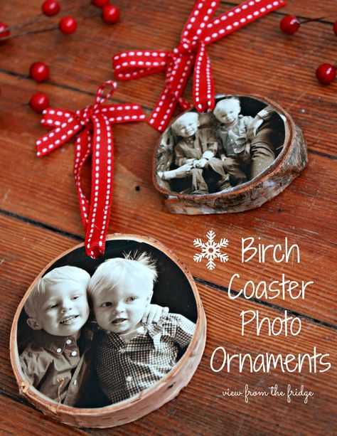 Bulb Ideas, Ornament Ideas, Photo Ornaments, Noel Christmas, Iftar, Personalized Christmas Gifts, Decoration Christmas, Homemade Christmas, Xmas Crafts