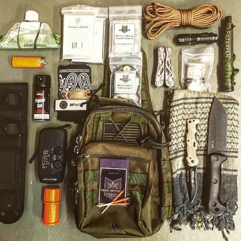 Mochila Edc, Best Bug Out Bag, Tactical Sling Bag, Bushcraft Kit, Get Home Bag, Survival Bag, Survival Supplies, Bushcraft Camping, Survival Equipment