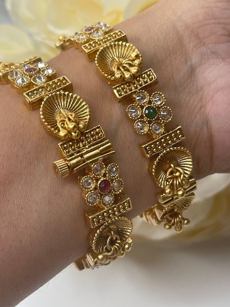 Kundan Bangles/gold Pacheli/indian Bangles/indian Kada/openable Bangle/gold Kada/kundan Kada/indian Wedding Jewelry /pakistani Kada/bracelet - Etsy UK Kundan Kada, Gold Kada, Gold Bangles Indian, Dope Jewelry Accessories, Indian Bangles, Jewelry Pakistani, Kundan Bangles, Bangles Gold, Bangle Gold