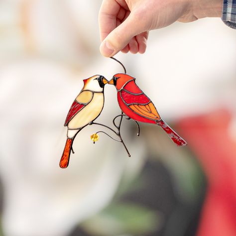 This stained glass kissing cardinals will arise the most romantic feelings in your heart ❤️ It will also serve as a meaningful gift for your partner on any occasion Cardinal Suncatcher, Stained Glass Cardinal, Stained Glass Window Hangings, L'art Du Vitrail, Spectrum Glass, Cedar Waxwing, Modern Stained Glass, Stained Glass Bird, Stained Glass Birds