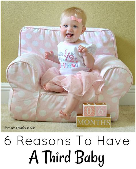 Should I Have Another Baby? 6 Reasons To Say Yes including the most important one to decide if you should have a second baby, third baby, fourth baby, etc. #swaddledinlove #ad Having A Third Baby, Teething Baby Humor, Having A Third Child, Suburban Mom, Third Pregnancy, Wanting A Baby, Third Child, Second Pregnancy, Crawling Baby