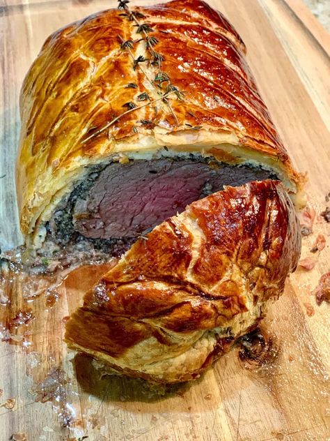 Easy Beef Wellington, Mushroom Pate, Grandma's Recipes, Chicken Liver Pate, Game Recipes, Savory Herb, Wild Game Recipes, Beef Wellington, Puff Pastry Sheets