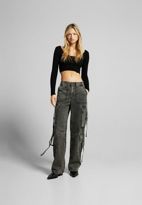 https://www.zalando.nl/bershka-with-straps-straight-leg-jeans-dark-grey-bej21n0ha-c11.html Strap Jeans, Womens Jeans Bootcut, Jeans Bootcut, Womens Jeans, Grey Jean, Jeans Straight, Bootcut Jeans, Straight Leg Jeans, Leg Jeans