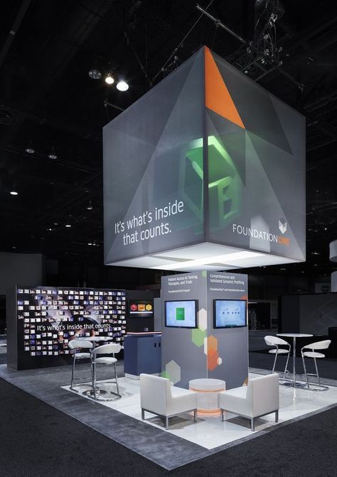 Creative Trade Show Booth Ideas Modern Exhibition Booth Design, Creative Trade Show Booth, Vr Exhibition, Trade Show Booth Ideas, Lighting Exhibition, Show Booth Ideas, Exhibit Design Inspiration, Trade Show Design, Trade Show Booth