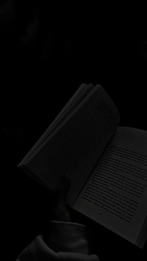 Aesthetic Wallpaper, Reading, Black