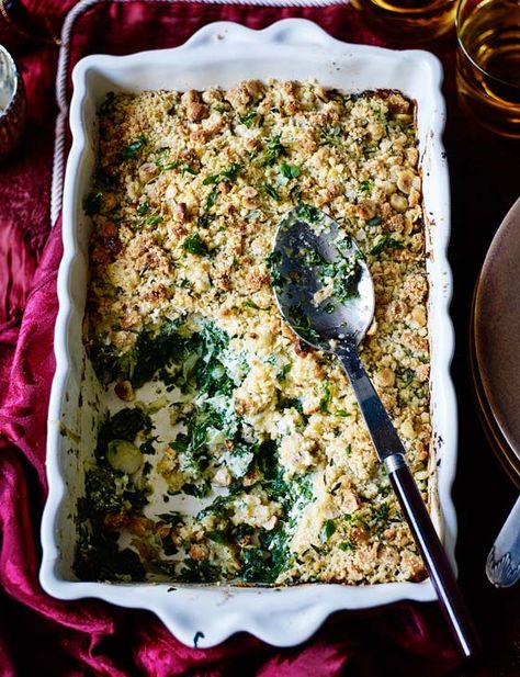 Spinach and ricotta crumble - this savoury crumble makes an indulgent side dish which is perfect for winter roasts and family spreads. Savoury Crumble, Sainsburys Recipes, Cooking Advice, Creamy Spinach, Winter Vegetables, Crumble Recipe, Savoury Baking, Veg Recipes, Meat Free