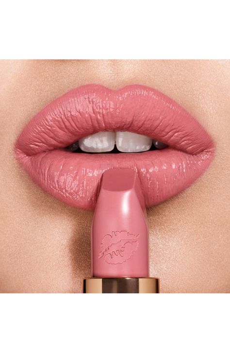 Bridal Lips, Pale Pink Lipstick, Pale Pink Lips, Charlotte Tilbury Hot Lips, Lips Shades, Lipstick Color, Liv Tyler, Moisturizing Lipstick, Juicy Lips