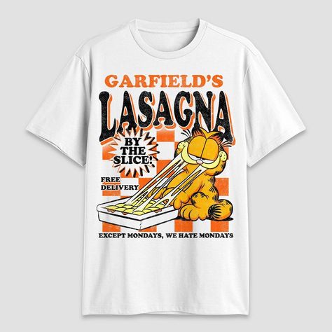 Stay relaxed on warmer days with the Men's Garfield Short Sleeve Graphic T-Shirt in White. Crafted from lightweight cotton fabric, this t-shirt offers comfort and breathability all day. The short sleeves and classic crewneck design provide a timeless look that pairs well with jeans, shorts, or joggers. Whether you're lounging at home or running errands, this Garfield t-shirt is sure to keep you cool and stylish. Vintage Tshirts Aesthetic, Cute Vintage Shirts, Cute Graphic Shirts, Cool Graphic Tees Vintage, College T Shirts Design, Cool Mens Shirts, Cool T-shirts, Silly T Shirts, Grafic Tee Outfit