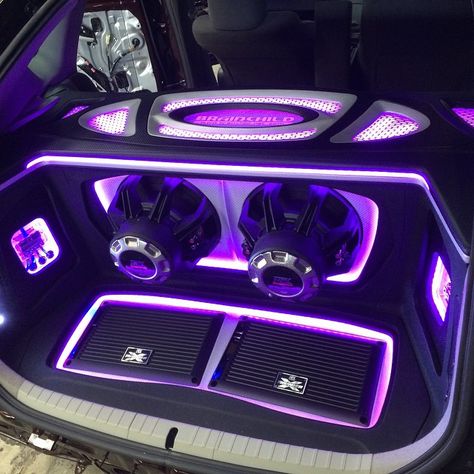 XThunder amplifiers recessed into a false floor and 75 series subwoofers in this custom trunk install. Car Sound System, Car Audio Systems Boxes, Car Audio Fabrication, Sound System Car, Custom Car Audio, Car Stereo Systems, Car Audio Subwoofers, Audio Ideas, Audio Installation