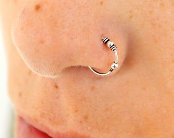 References Face, Dainty Jewelry Rings, Nose Ring Jewelry, Nostril Ring, Rings Opal, Nose Pins, Diy Tutu, Nose Piercings, Nose Piercing Jewelry