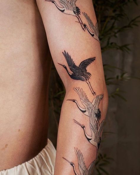 Heron Tattoo, Crane Tattoo, 16 Tattoo, 4 Tattoo, Subtle Tattoos, Time Tattoos, Tattoos Gallery, Back Tattoos, Simplistic Tattoos