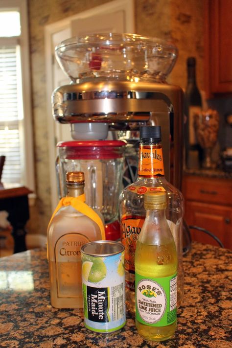 Harris Sisters Girl Talk: Homemade Margarita Recipe Jimmy Buffet Margarita Machine Recipes, Recipes For Margaritaville Machine, Margarita Machine Recipes, Margaritaville Machine Recipes, Margaritaville Recipes, Homemade Margarita Recipe, Perfect Margarita Recipe, Margaritaville Frozen Concoction Maker, Margarita Machine