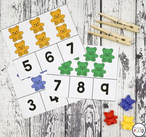 Activity for ages 3 to 5. Counting bears are such a motivating math manipulative for young children. They’re great for practicing patterns, graphing and (of course!) counting. Bring a big dose of hands-on fun to ordinary number work with this colorful batch of counting bear clip cards. They’re a playful way to learn the numbers 1 to 12! Getting Ready … Math Manipulative, Math Preschool, Counting Bears, Playdough To Plato, Bear Hunt, December Activities, Prek Math, Math Manipulatives, Task Boxes