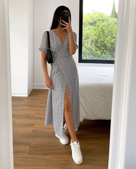 Casual College Outfits, Effortlessly Chic Outfits, Summer Fashion Outfits, Casual Style Outfits, Looks Style, Mode Inspiration, Looks Vintage, Classy Dress, Outfits Casuales