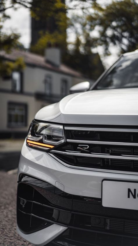 Tiguan R Line, Tiguan R, Line Wallpaper, Garage Bike, Lines Wallpaper, Hipster Wallpaper, Car Volkswagen, Hot Hatch, Volkswagen Tiguan