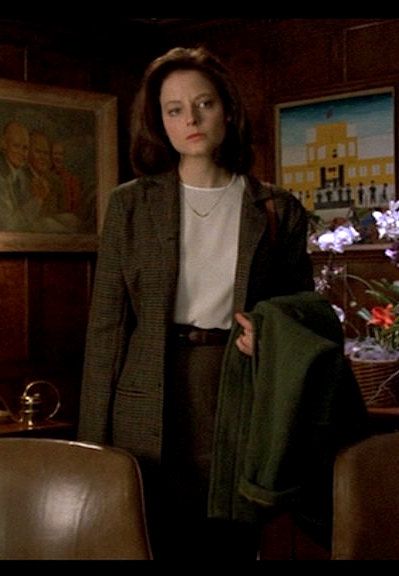 90s Fashion Professional, Vintage Business Woman, 80s Workwear Women, 80s Detective Outfit, Fbi Aesthetic Outfit, Clarice Starling Outfit, Detective Woman Outfit, Clarice Starling Costume, 90s Office Outfit