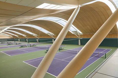 Hopkins Architects tops Wimbledon tennis courts with racket-informed roof Wimbledon Tennis Courts, Wimbledon Centre Court, Tennis Court Design, Hopkins Architects, Indoor Tennis, Stair Gallery, Community Amenities, Timber Roof, British Architecture