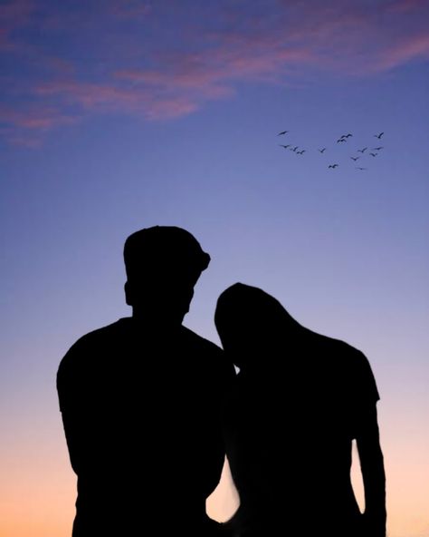 Rahul.rita
 couples Head On Shoulder Couple, Couple Silhouette Painting, Head On Shoulder, Couples Silhouette, Black Lovers, Couple Sketch, Lovers Photos, Glitch Wallpaper, Couple Silhouette