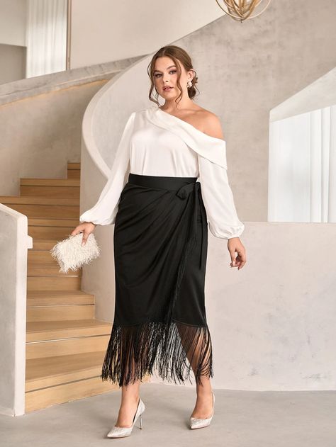 SHEIN Plus Fringe Hem Wrap Knot Skirt | SHEIN USA Wrap Skirt Outfit, Hem Skirt Outfit, Knot Skirt, Dress Tips, Skirt Ideas, Midi Wrap Skirt, Wrap Maxi Skirt, Cowgirl Outfits, Hem Skirt