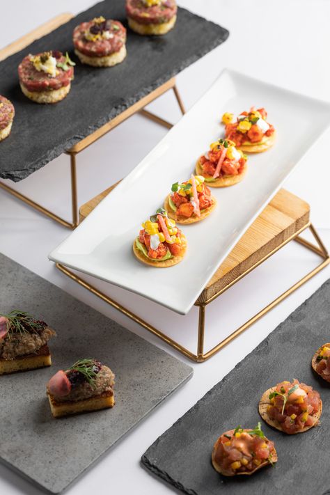 Elegant Canapes Presentation, Catering Finger Food, Tray Passed Hors D'oeuvres, Catering Food Photography, Canapes Photography, Catering Bites, Canape Ideas, Appetizer Presentation, Canapes Catering