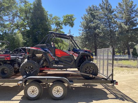 5 REASONS TO TRAILER YOUR RZR BACKWARDS | UTV Action Magazine  ||  Have you ever wondered if it's better to trailer your RZR backwards? https://utvactionmag.com/5-reasons-to-trailer-your-rzr-backwards/?utm_source=onesignal&utm_medium=push&utm_campaign=growth Utv Accessories Diy, Side By Side Accessories, Utv Trailers, Rzr Svg, Rzr Polaris, Rzr 1000 Accessories, Rzr Accessories, Rzr 1000 4 Seater, Homemade Trailer