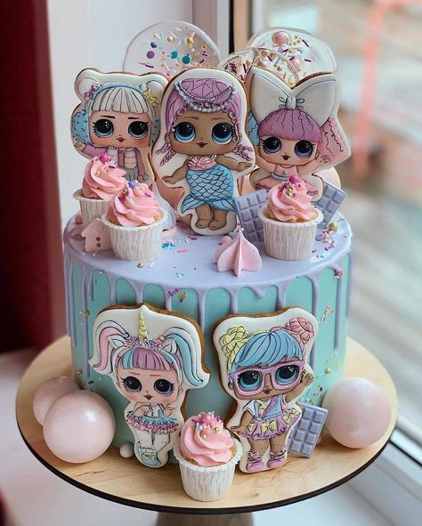 FEITO PO Surprise Birthday Cake, Lol Doll Cake, Doll Birthday Cake, Cake Cute, 8 Birthday, Ballerina Cakes, Surprise Cake, Cute Valentines Day, Cute Valentines