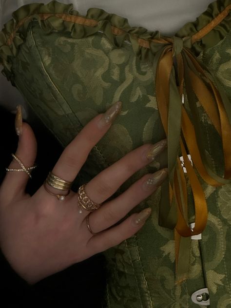 Lana Del Rey Aesthetic Nails, Lana Del Ray Nails, Lana Del Rey Nails, C Nails, Cool Nails, Lana Del Ray, Neon Nails, Feet Nails, Nails Ideas