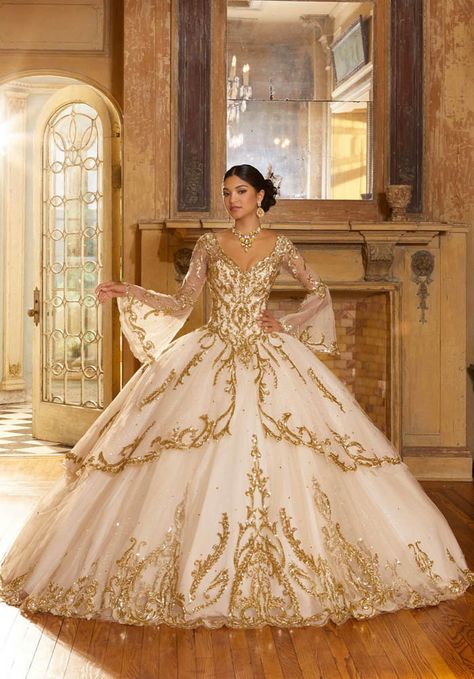 Net Ball Gown, Champagne Quinceanera Dresses, Quinceanera Dresses Gold, Quinceanera Themes Dresses, Quinceñera Dresses, Quinceanera Themes, Quince Dress, Princess Sleeves, Ruffle Fabric