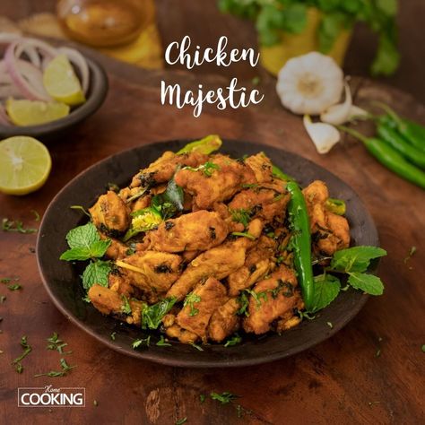 Starters Indian, Chicken Majestic, Hyderabadi Chicken, Chicken Home, Recipes Restaurant, Starter Recipes, Soya Sauce, Famous Recipe, Green Chilli