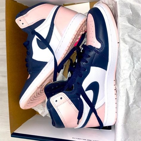 Nike Jordan 1 Retro highs “Bubble Gum” women’s size 8 Gum Shoes For Women, Jordan 1 Bubble Gum Outfit, Nike Jordan 1, Jordan 1s, Happy Fashion, Jordan 1 Retro High, Jordan 1 Retro, Nike Jordan, The Limited