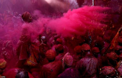 The coloured powder, known as gulal, was historically made from turmeric, paste, and flower extracts but today synthetic powder is mainly used Lathmar Holi, Hipster Party, Turmeric Paste, Holi Celebration, Holi Festival, Ancient India, The Day After, Flower Extract, The Day