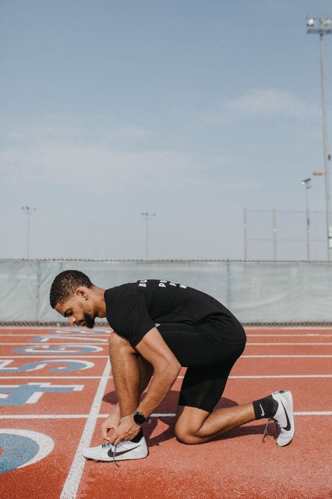 Running Coach, Runner Photoshoot, Sports Analytics, Run Photography, Active Lifestyle Photography, Team Sports, Shooting Sport, Running Photoshoot, Male Fitness Photography