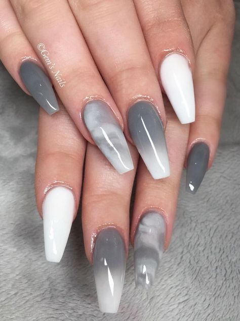 Marmer Nails, Marble Acrylic Nails, Grey Acrylic Nails, Unghie Sfumate, French Pedicure, Marble Nail Designs, Ombre Acrylic Nails, White Acrylic Nails, Gray Nails