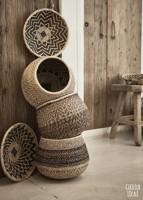 vosgesparis: Couleur locale store visit in Knokke Afro Boho, Display Room, Web Design Websites, Brick Store, Online Web Design, Basket Decor, African Basket, Natural Decor, Wood House