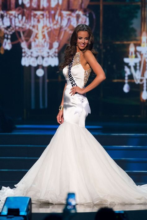 Caroline Lunny, Miss Massachusetts USA 2014, competes in her evening gown during the 2014 MISS USA® Preliminary Competition Miss Massachusetts, White Pageant Dresses, Miss Usa, Pageant Gowns, Usa Dresses, Miss World, Pageant Dress, Pageant Dresses, Stunning Dresses