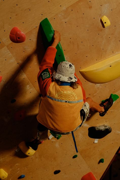 END. Features | Brain Dead x The North Face Climb to Higher Peaks for AW20 Climbing Fashion, Climbing Art, Climbing Clothes, Nixon Watch, Indoor Climbing, Brain Dead, Climbing Gear, Rock Wall, Cat Room