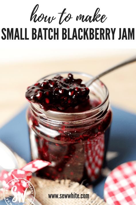 Small Batch Blackberry Jam, Blackberry Jam Without Pectin, Blackberry Jam No Pectin, Easy Blackberry Jam, Blackberry Jelly Recipe, Blackberry Jam Recipe, Berry Jam Recipe, Jam Without Pectin, Homemade Blackberry Jam