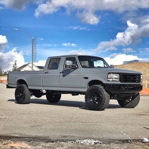 F350 Lifted, Ford Truck Models, Ford Obs, Pickup Trucks Camping, Obs Ford, Jeep Pickup Truck, Door Reinforcement, Best Pickup Truck, Ford Lightning