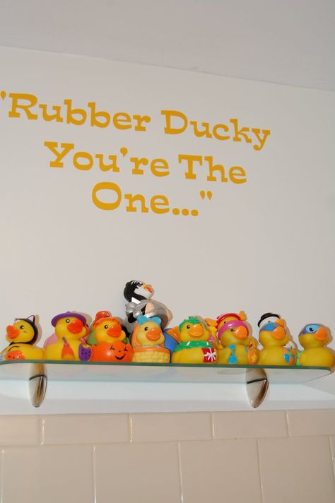 Ducky Bathroom, Rubber Ducky Bathroom, Rubber Duck Bathroom, Kids Bathroom Girls, Kids Bathroom Ideas Shared, Duck Bathroom, Modern Facade, Kid Bathroom Decor, Girl Bathrooms