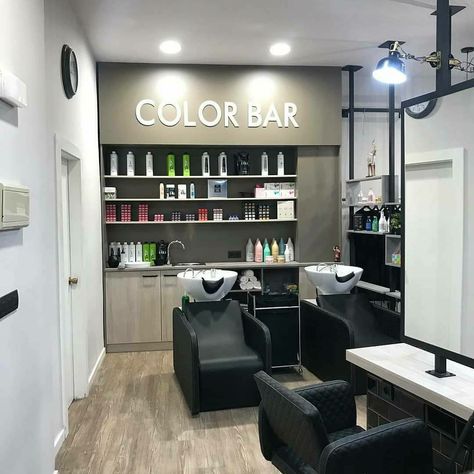 Mini Salon Ideas Interior Design, Beauty Salon Waiting Area Ideas, Hairsalon Small Home Salon, Hair Braider Room Ideas, Garage Hair Salon, Small Salon Ideas Hairdressing, Mini Salon Ideas Small Spaces, Small Hair Salon Interior Design Ideas, Color Bar Salon Ideas Small Spaces