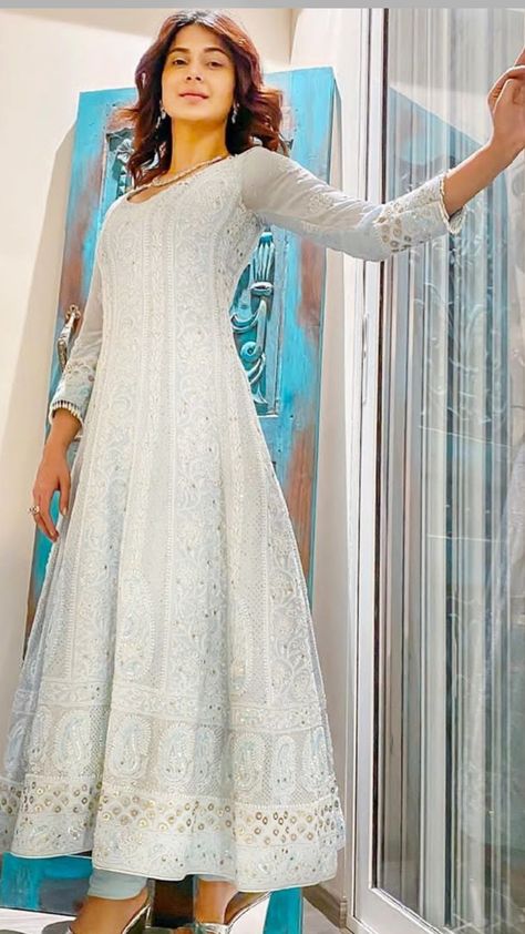 Chickenkari Anarkali Suits, White Chicken Kurti Designs, White Anarkali Suits Classy, Chicken Kari Dress, Chicken Anarkali, Anarkali Styles, Types Of Necklines Dresses, Lucknowi Anarkali, Chikankari Anarkali Suits